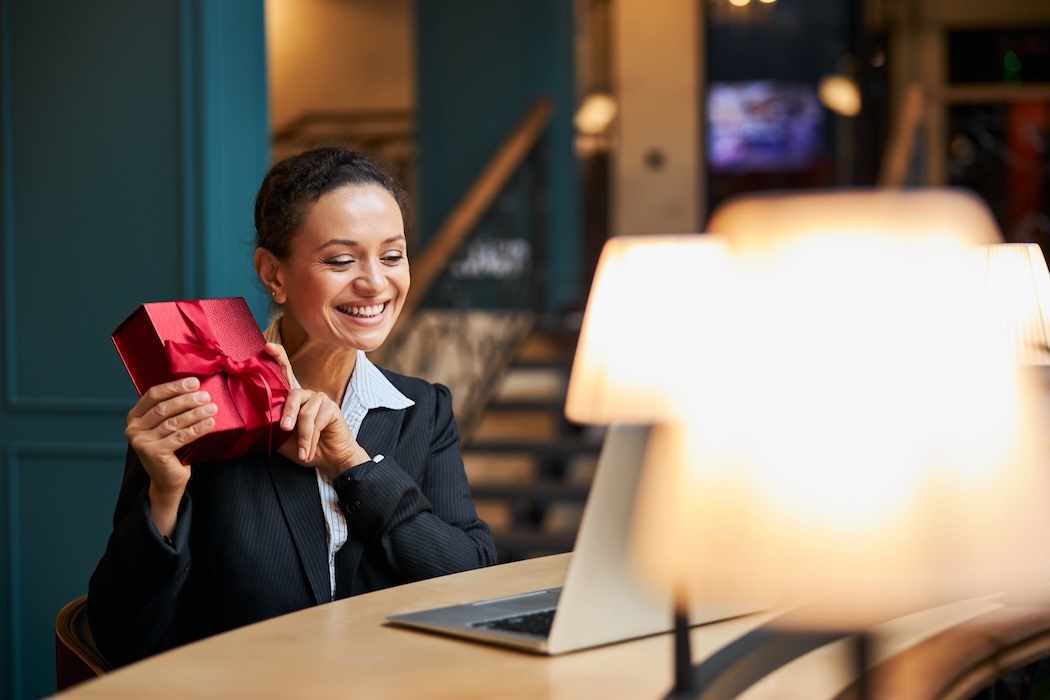 Rewards in Karma 101: Custom and Automatic via Tango Cards