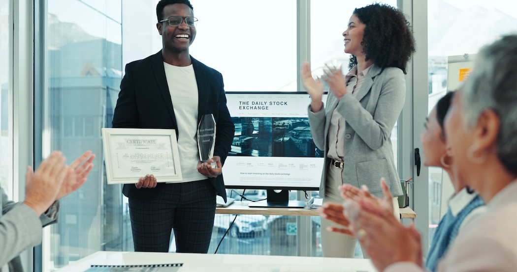 Recognition vs. Rewards: What’s the Difference and Why It Matters
